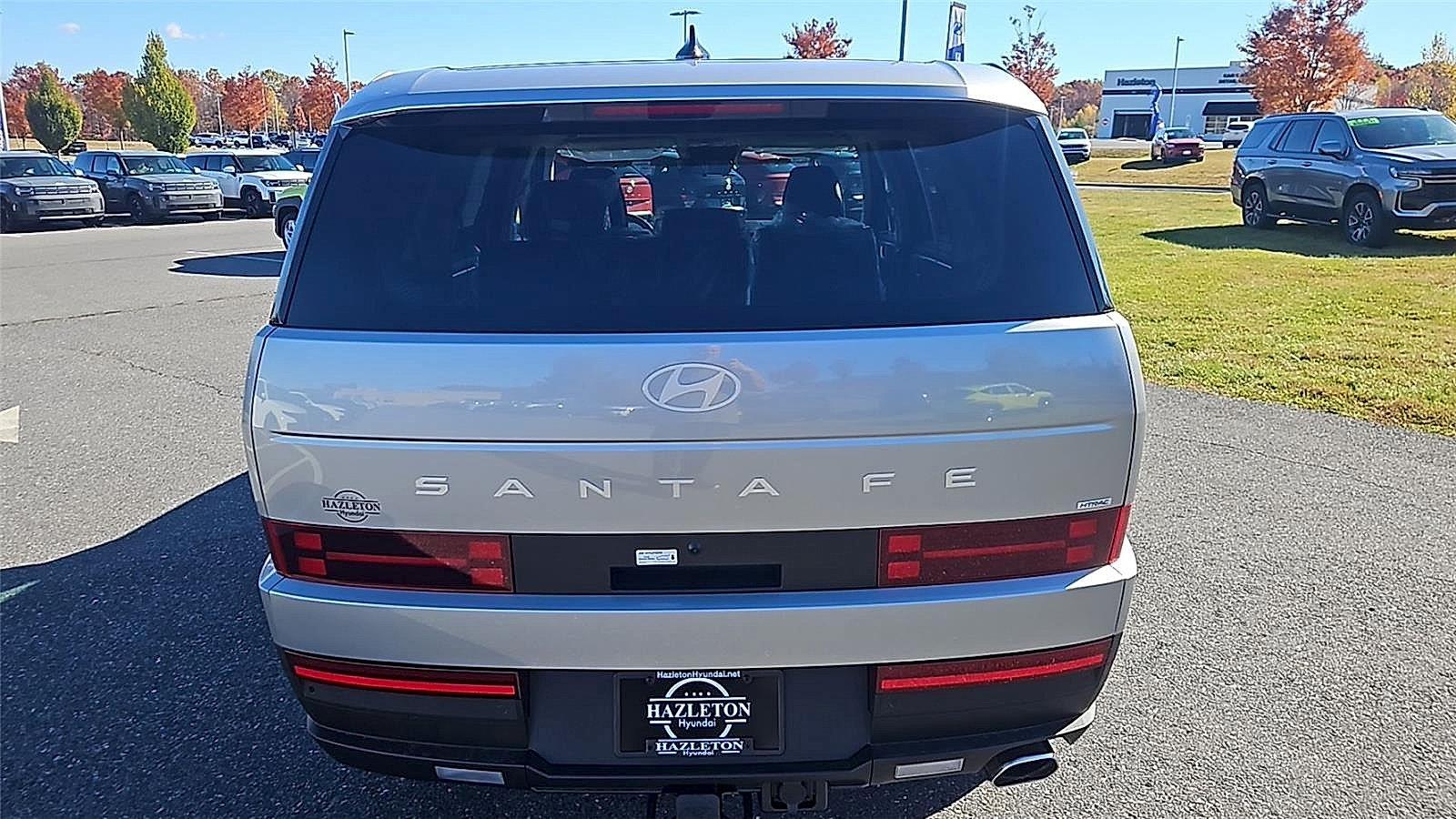 2026 Hyundai Santa Fe SE - Photo 6