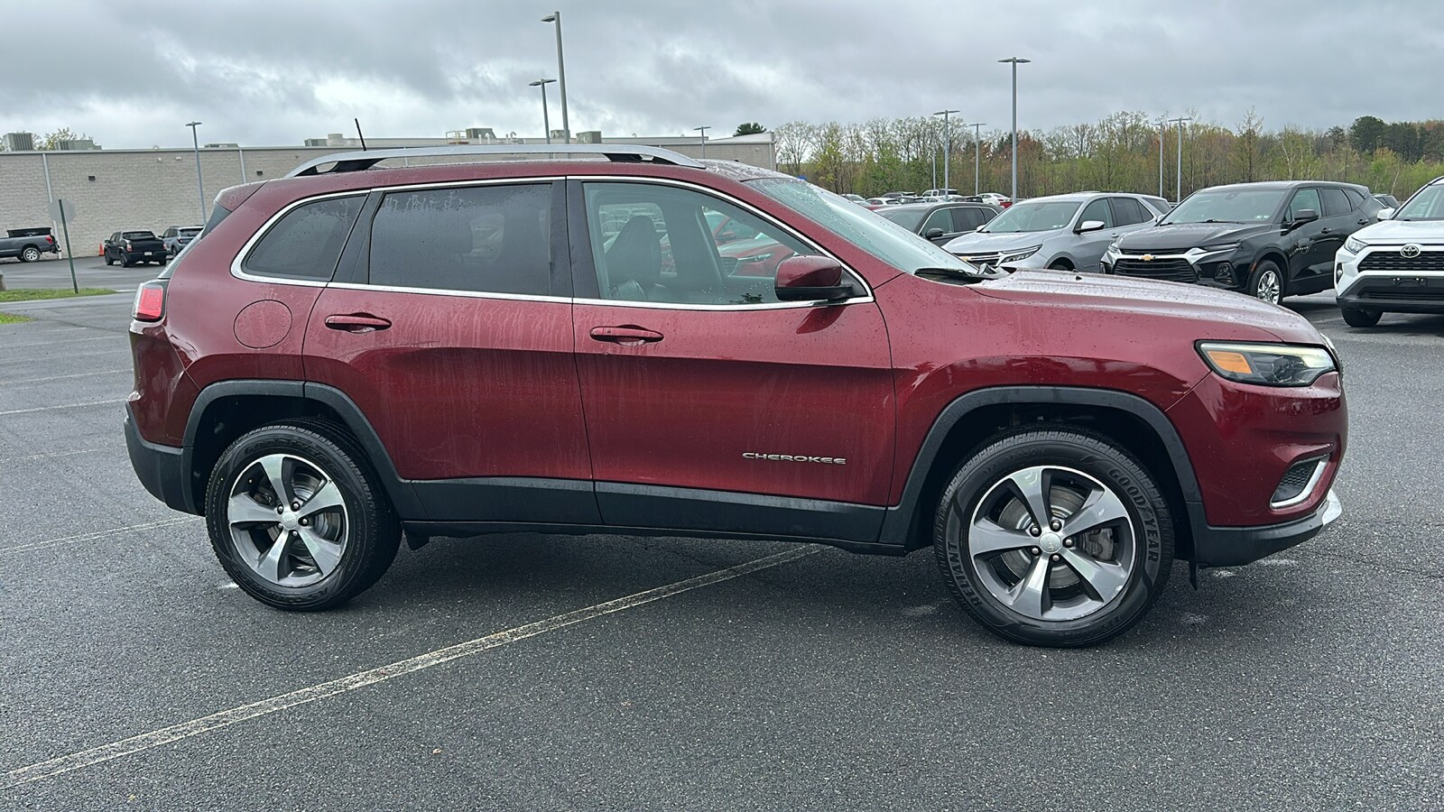2019 Jeep Cherokee Limited photo 3