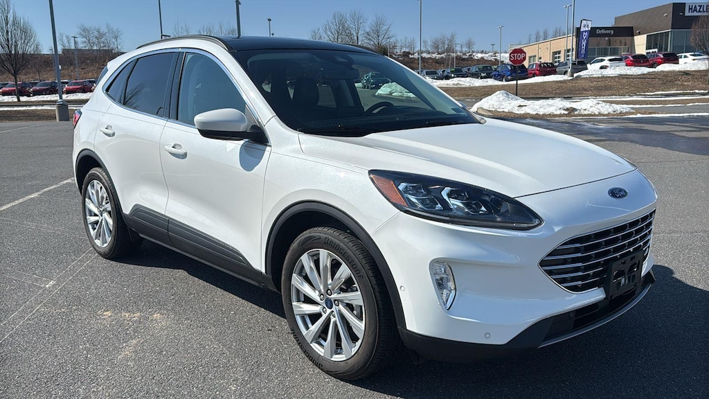 Used 2022 Ford Escape Titanium SUV
