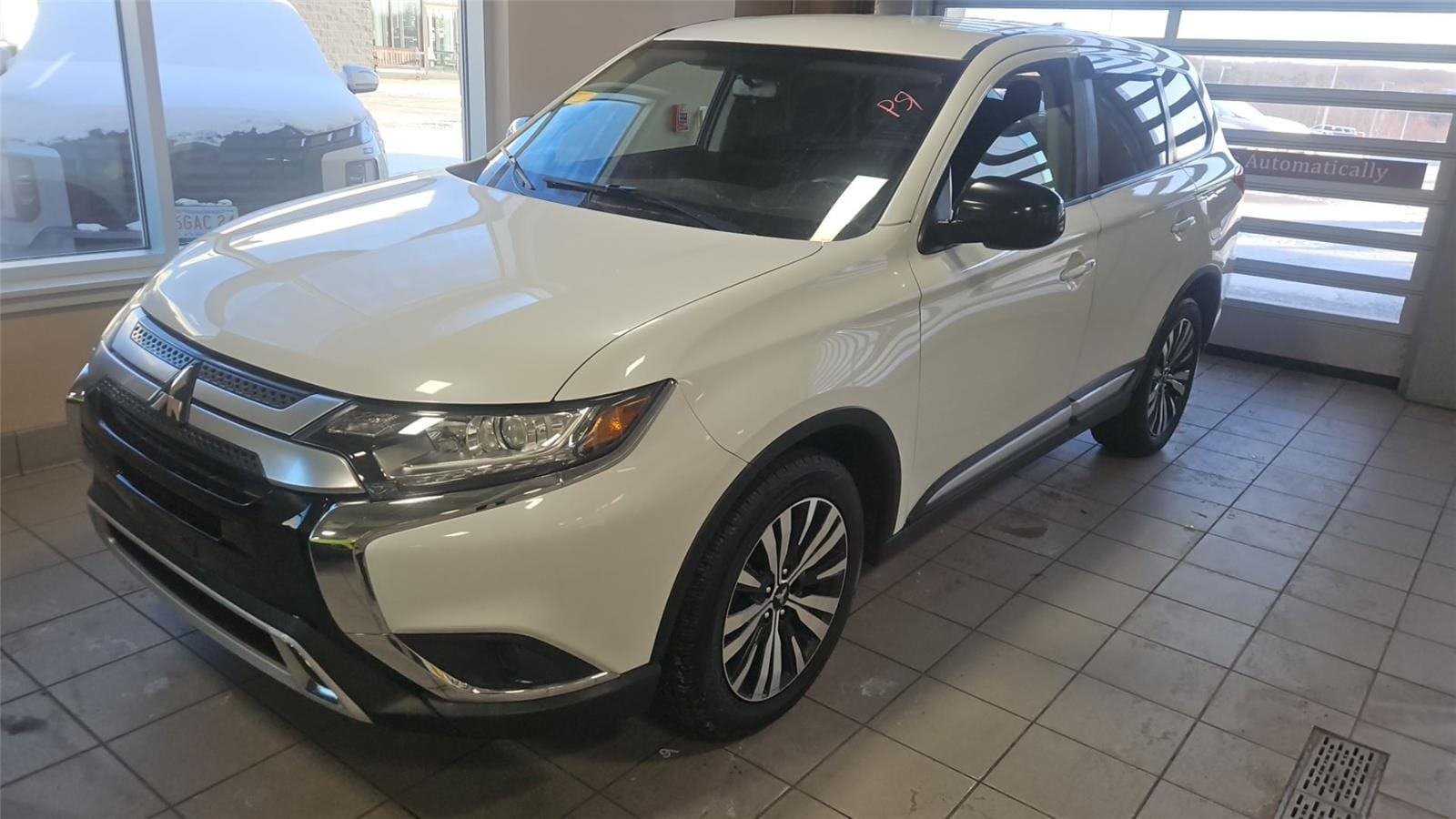 2019 Mitsubishi Outlander ES