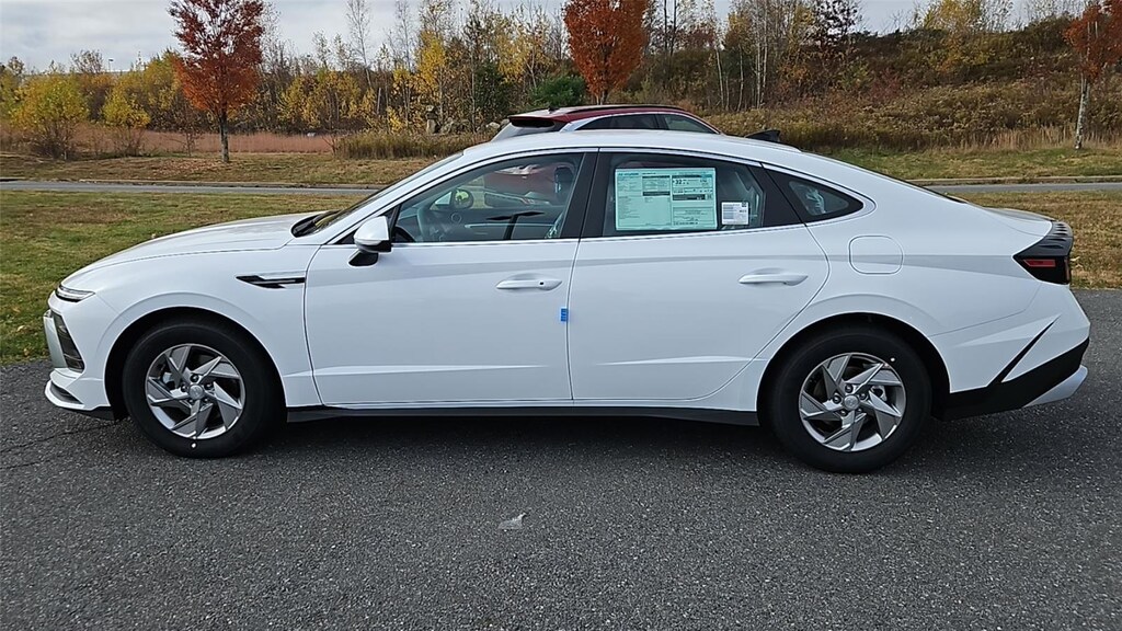 New 2026 Hyundai Sonata SE Sedan
