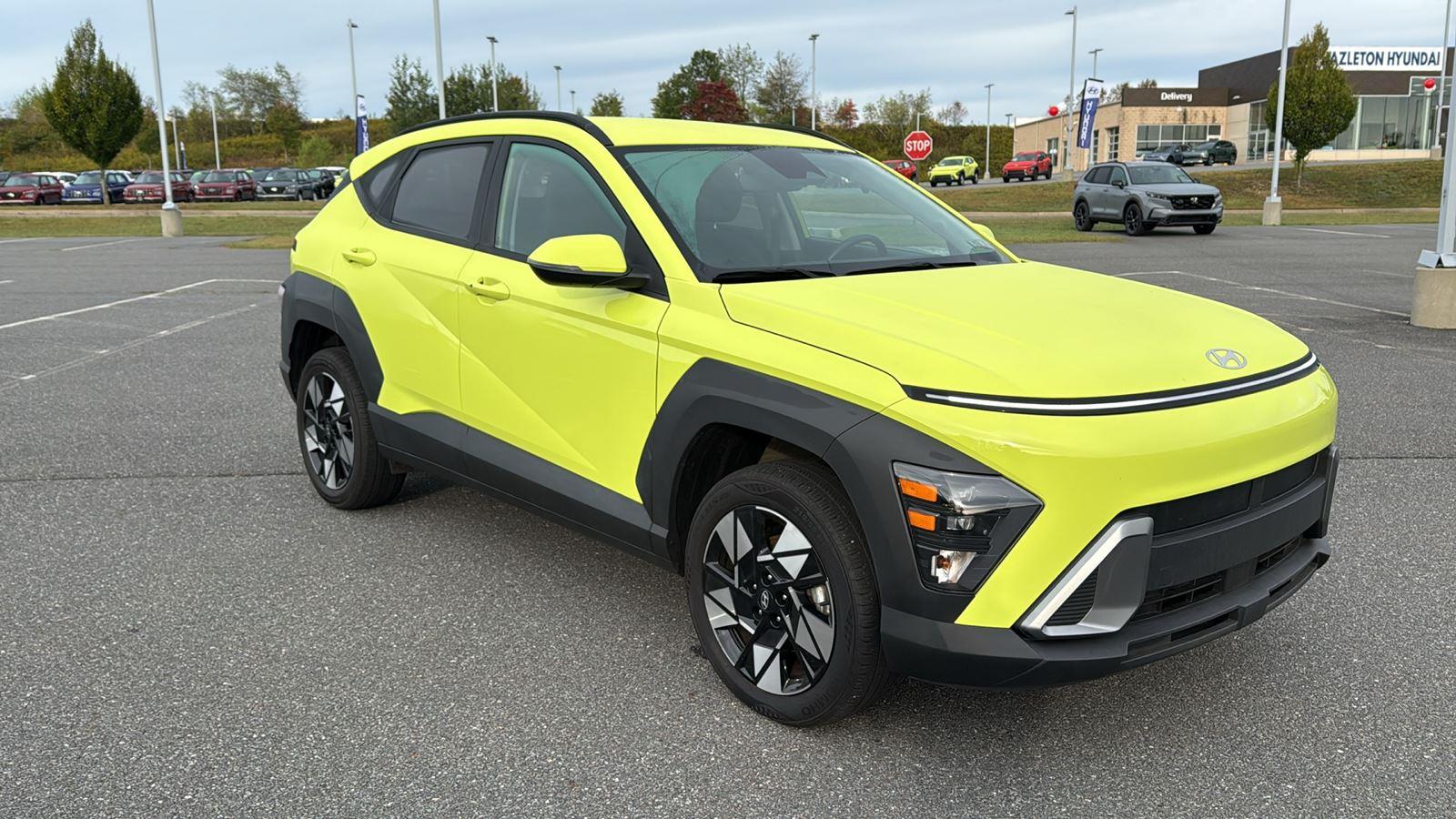 2024 Hyundai Kona SEL photo 2