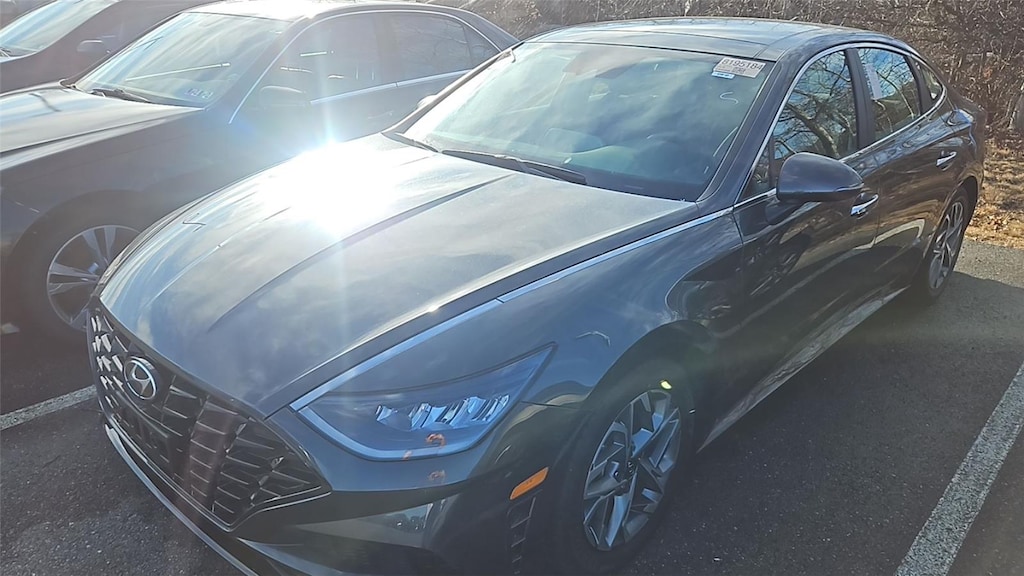 Used 2022 Hyundai Sonata SEL w/ Convenience Package Sedan