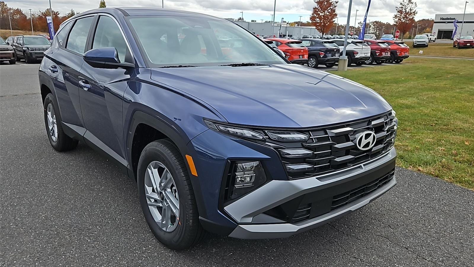 2026 Hyundai Tucson SE's photo