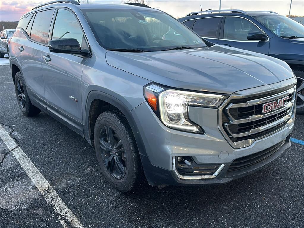 Used 2023 GMC Terrain AT4 SUV