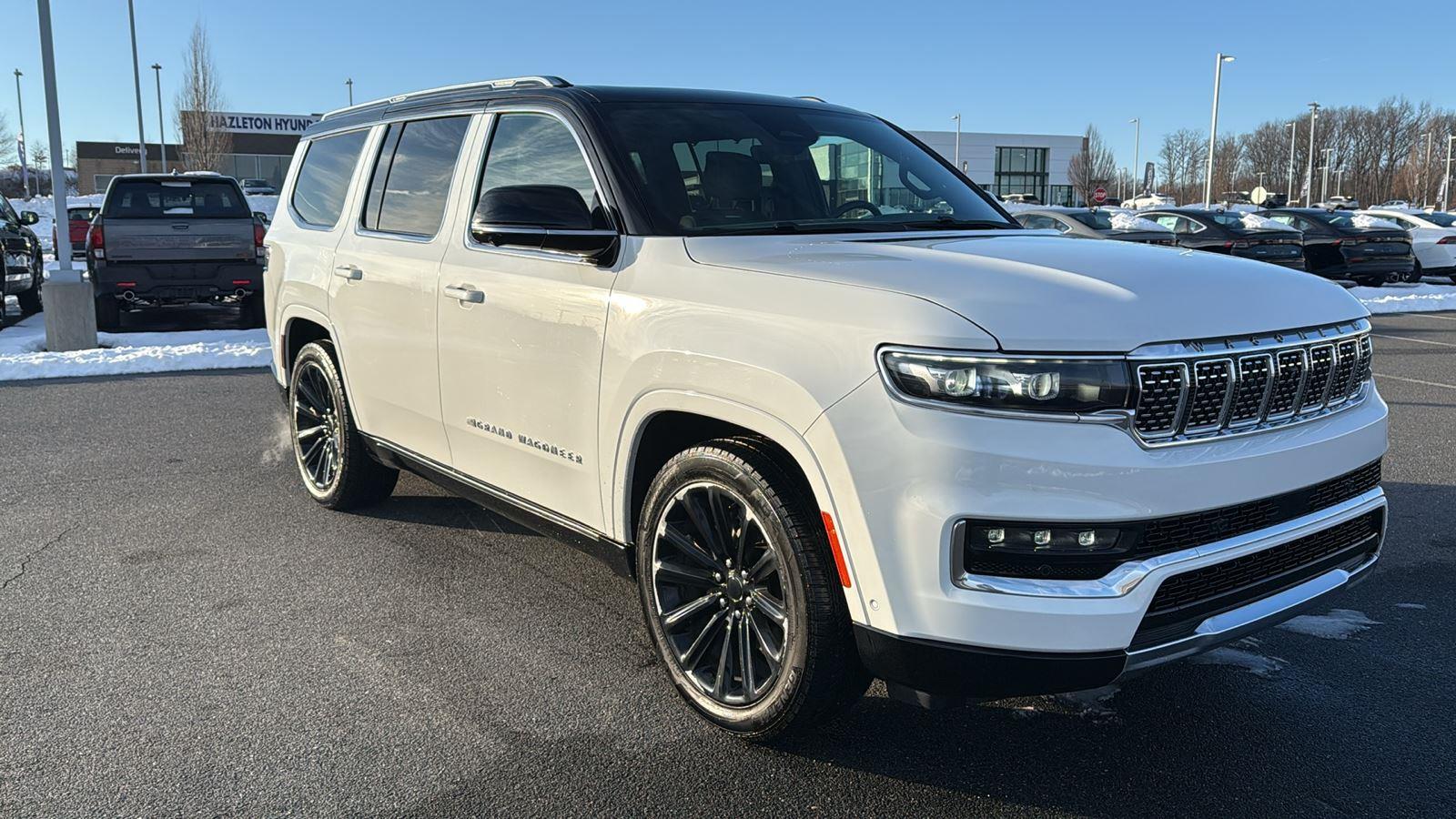 2023 Jeep Grand Wagoneer Series II's photo