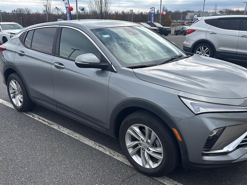 2024 Buick Envista Preferred's photo