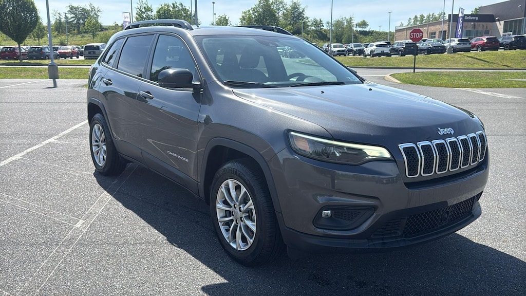 Used 2022 Jeep Cherokee Latitude Lux SUV