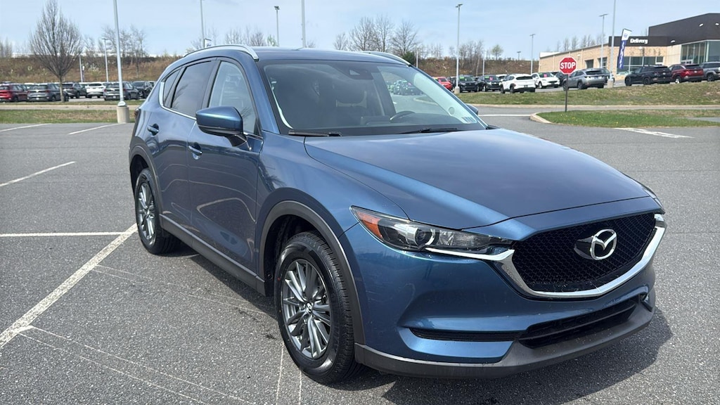 Used 2017 Mazda Mazda CX-5 Touring SUV