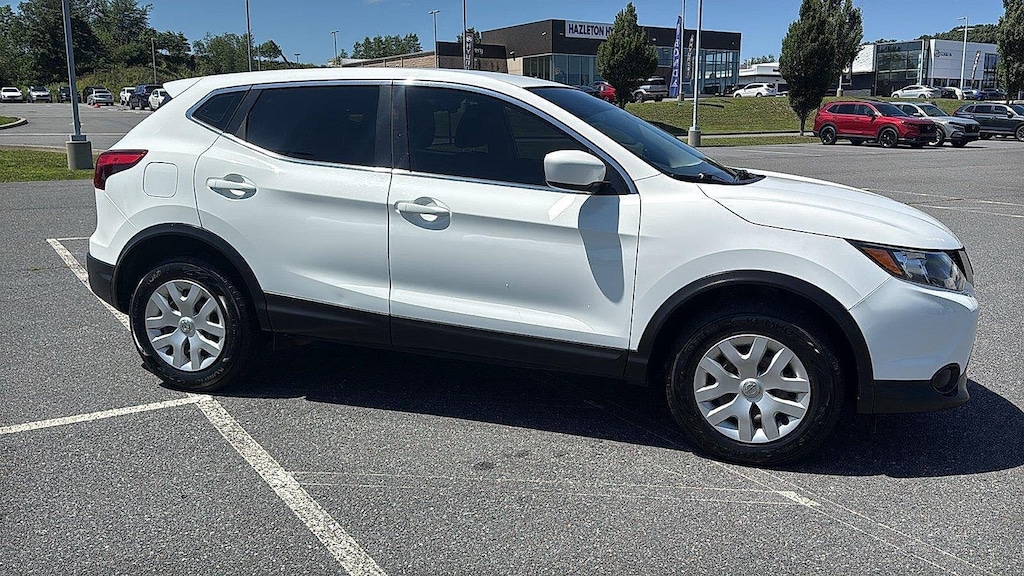 Used 2019 Nissan Rogue Sport S SUV