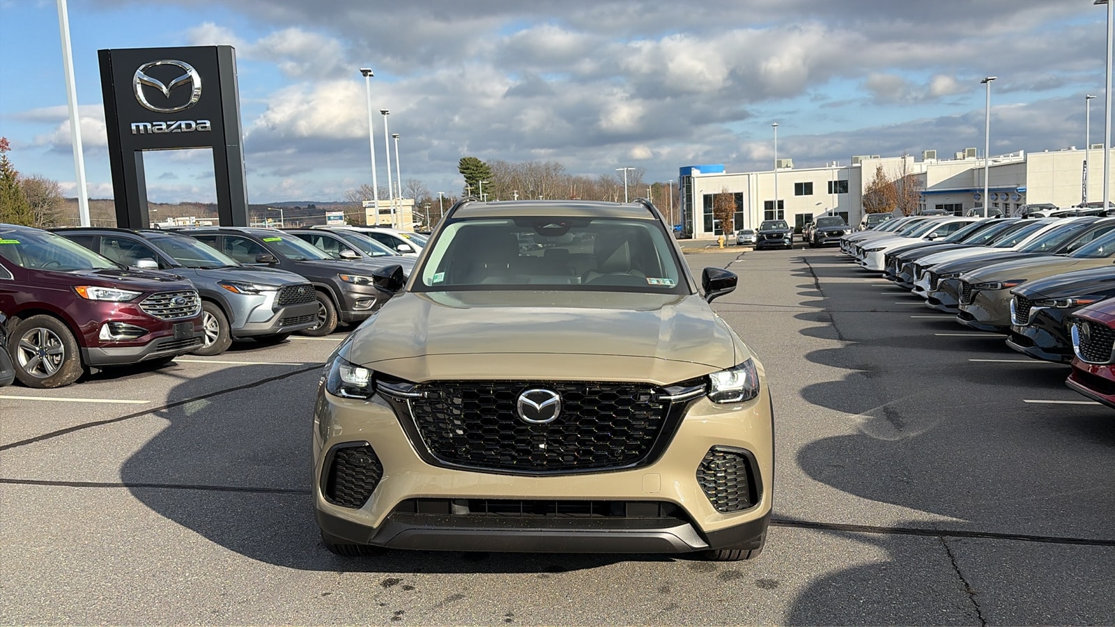 2026 Mazda CX-70 Preferred Package's photo