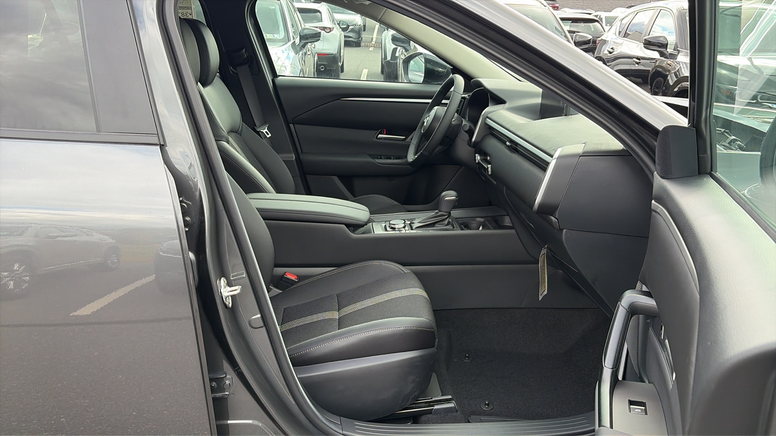 2025 Mazda CX-50 Preferred - Photo 31