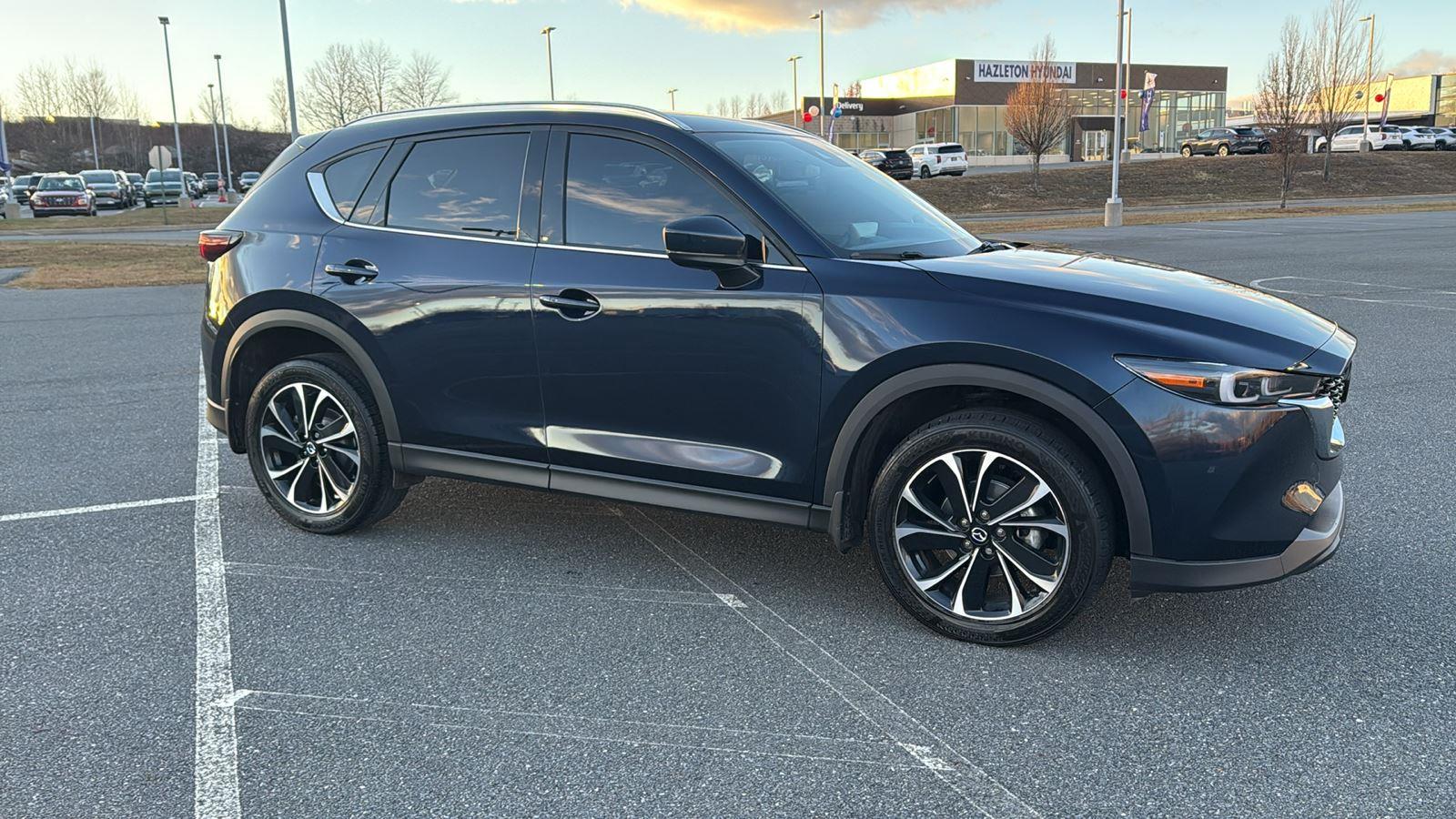 2023 Mazda CX-5 2.5 Premium Plus photo 3