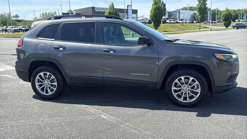 Used 2022 Jeep Cherokee Latitude Lux SUV