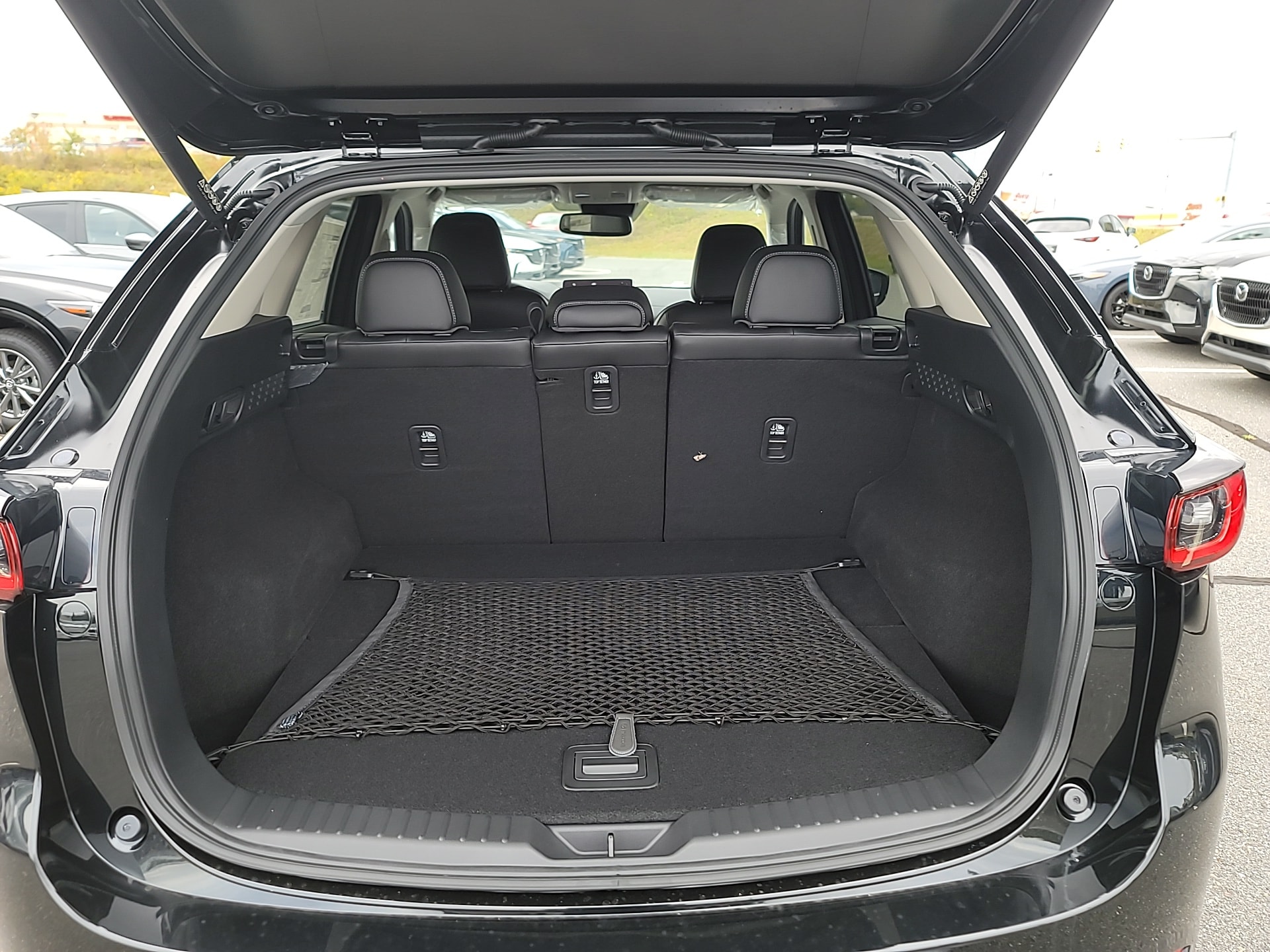 2025 Mazda CX-5 - Photo 24