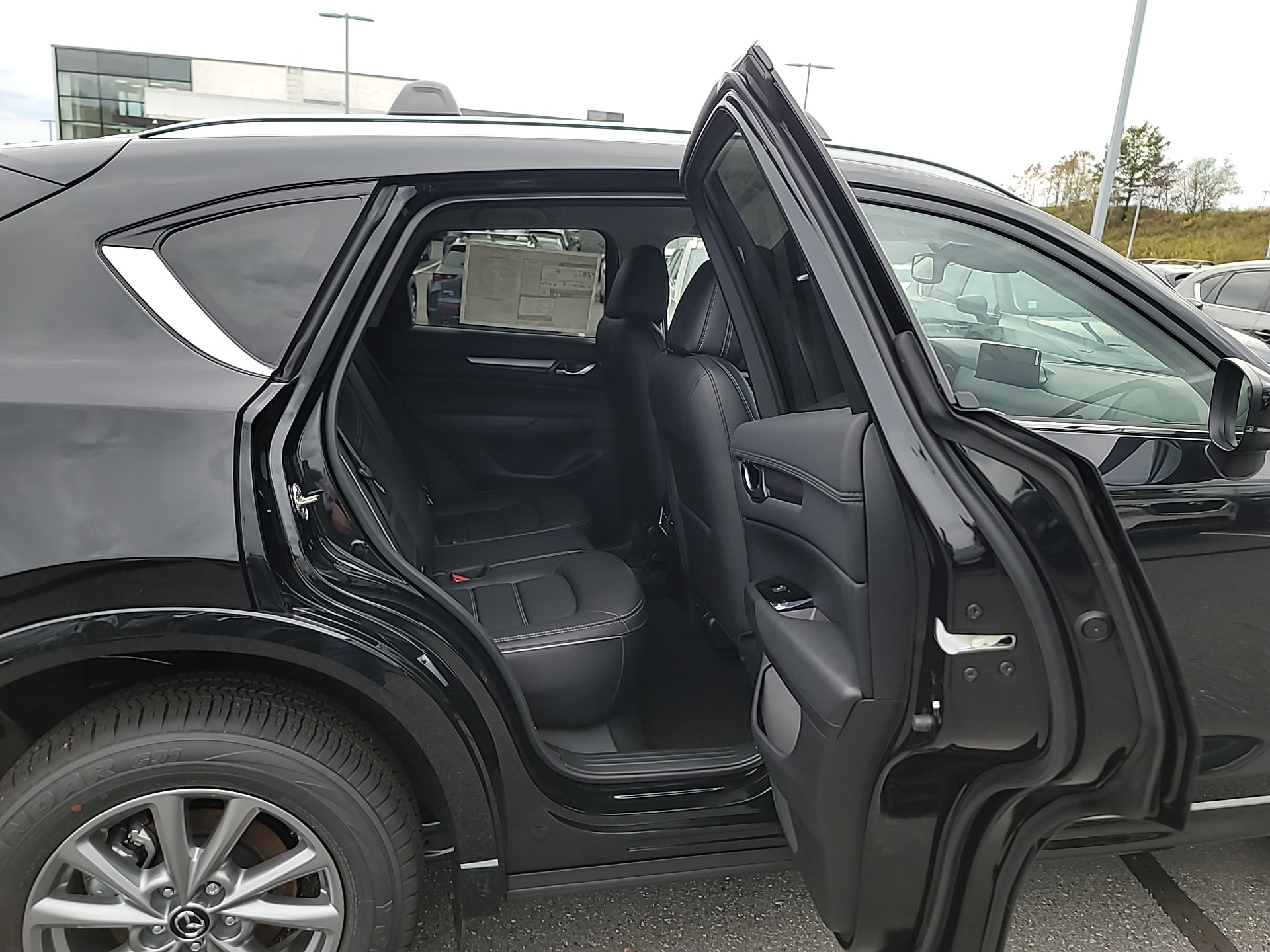 2025 Mazda CX-5 - Photo 25