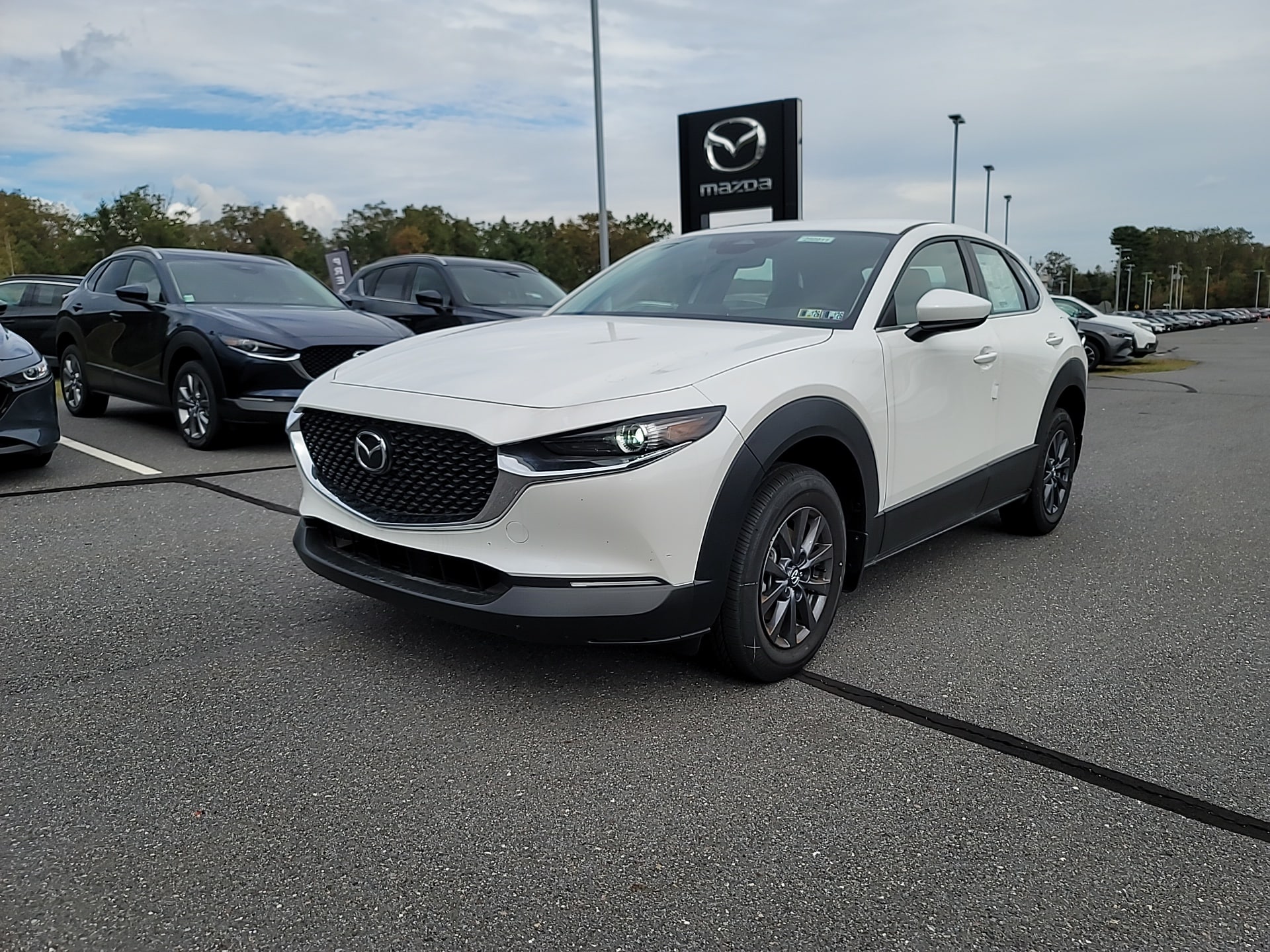 2025 Mazda CX-30 S - Photo 2