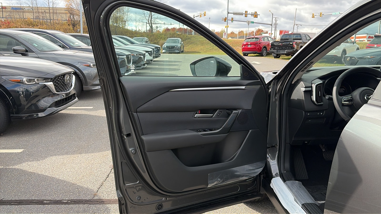 2025 Mazda CX-50 Preferred - Photo 9