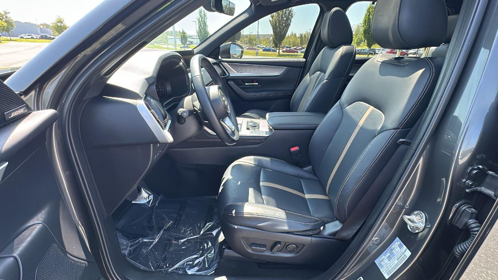 2024 Mazda CX-90 Premium Plus Package - Photo 29