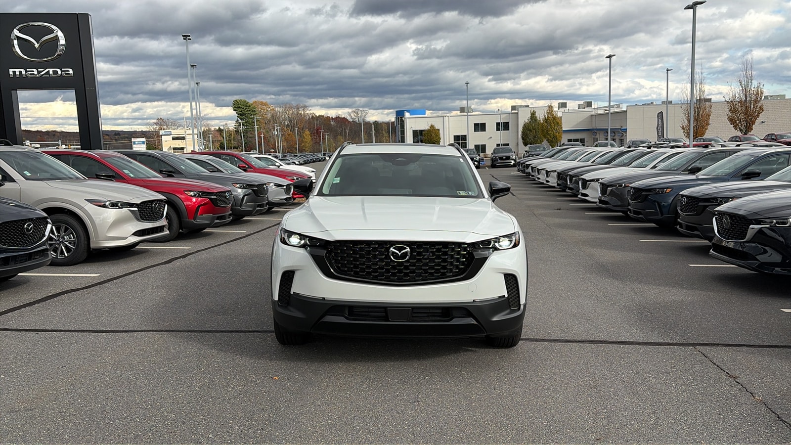 2025 Mazda CX-50 Premium's photo