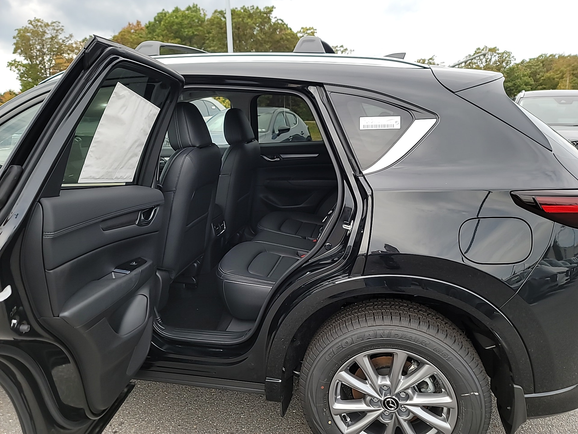 2025 Mazda CX-5 - Photo 20