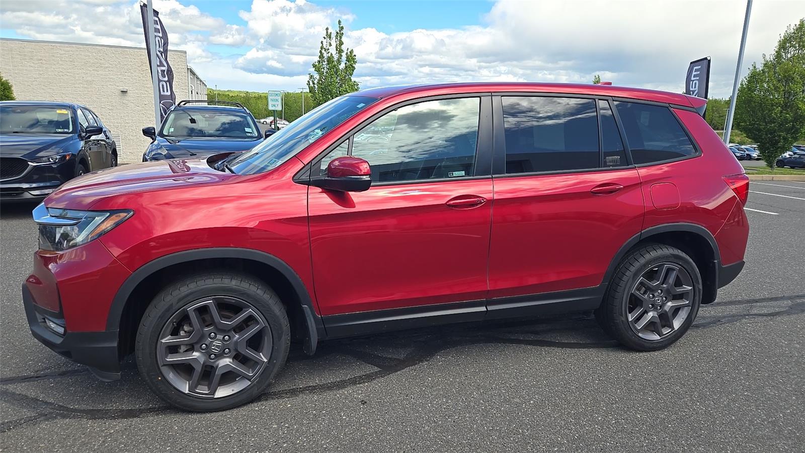 2023 Honda Passport EX-L photo 2