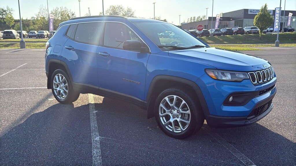 Used 2023 Jeep Compass Latitude Lux SUV