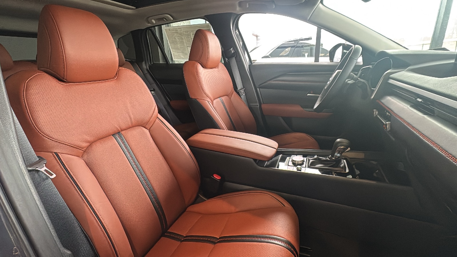 2025 Mazda CX-50 Meridian Edition - Photo 13