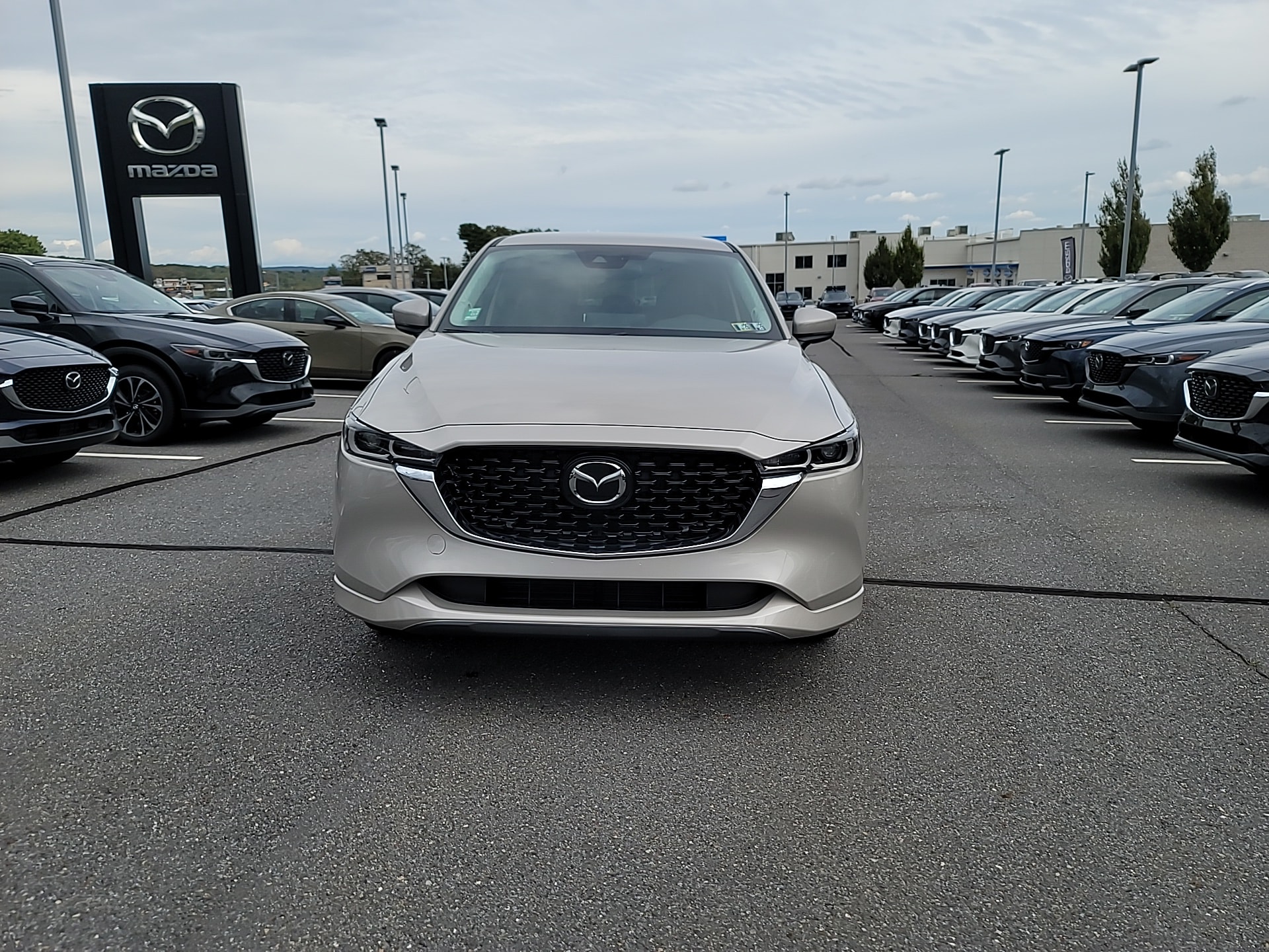 2025 Mazda CX-5's photo
