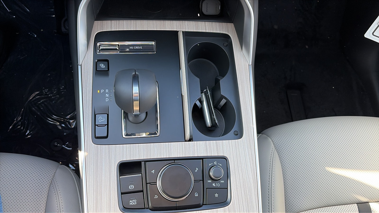 2025 Mazda CX-70 Premium Package - Photo 21