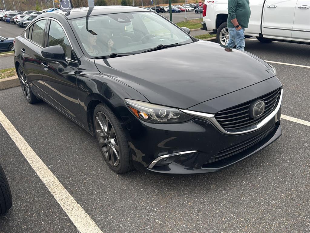 2017 Mazda EZ-6 i Grand Touring Auto's photo