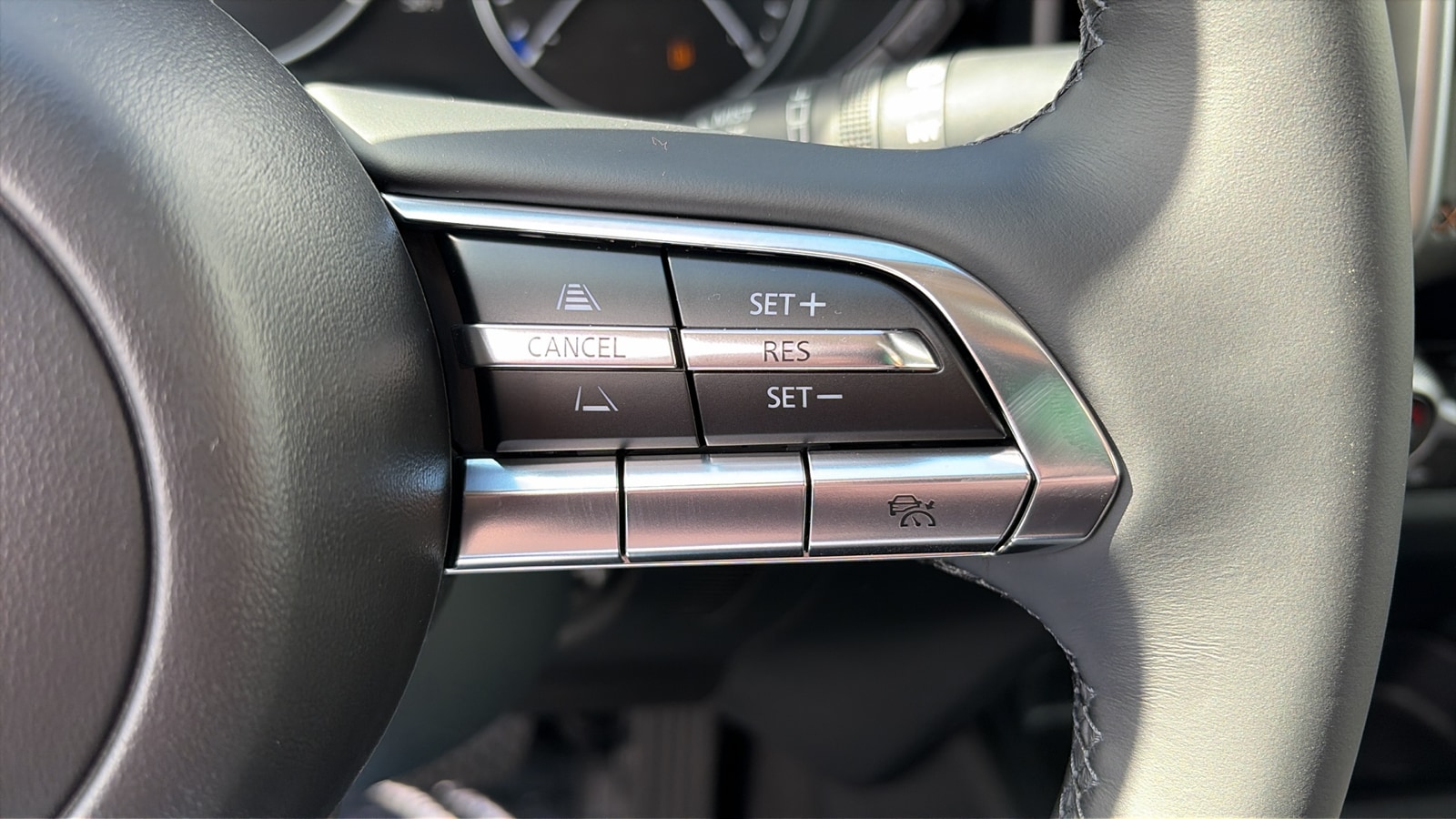 2025 Mazda CX-50 Premium - Photo 17