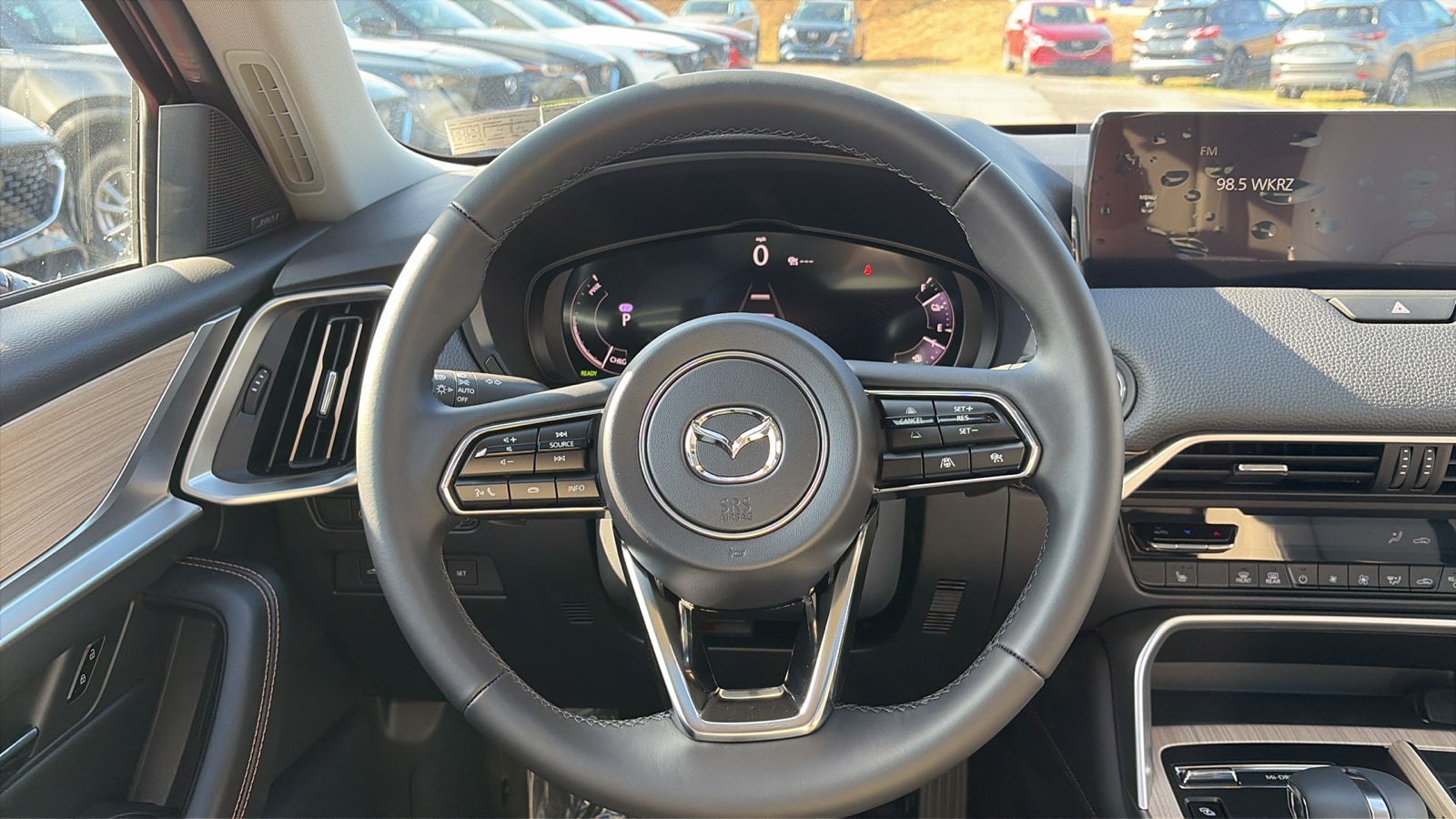 2025 Mazda CX-70 Premium Package - Photo 17