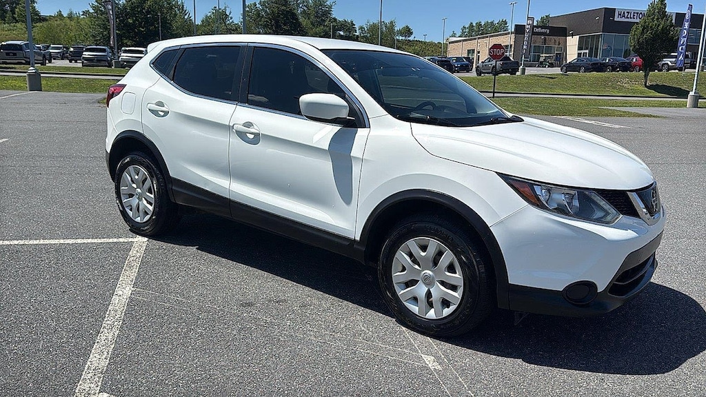 Used 2019 Nissan Rogue Sport S SUV