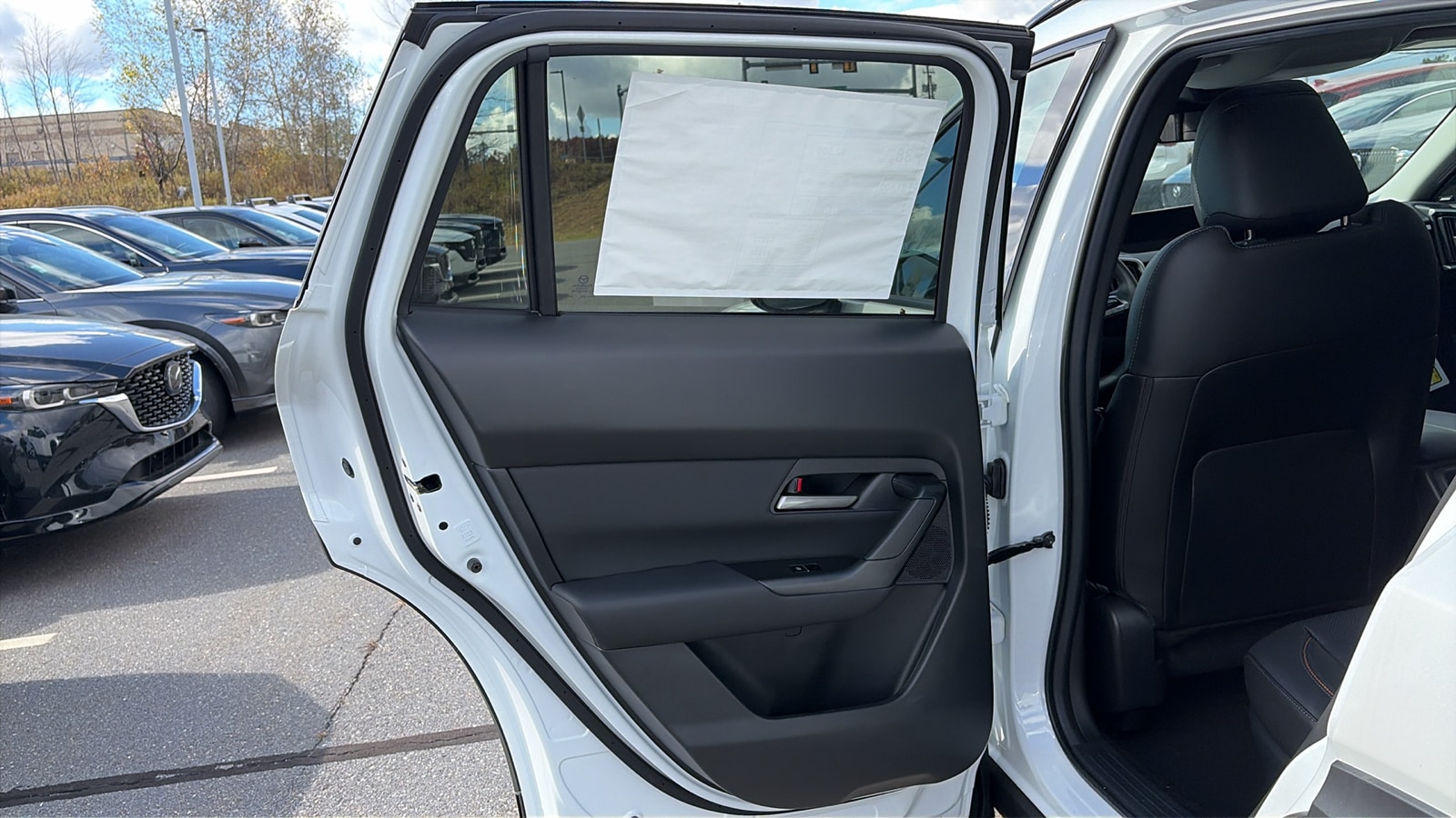 2025 Mazda CX-50 Premium - Photo 24