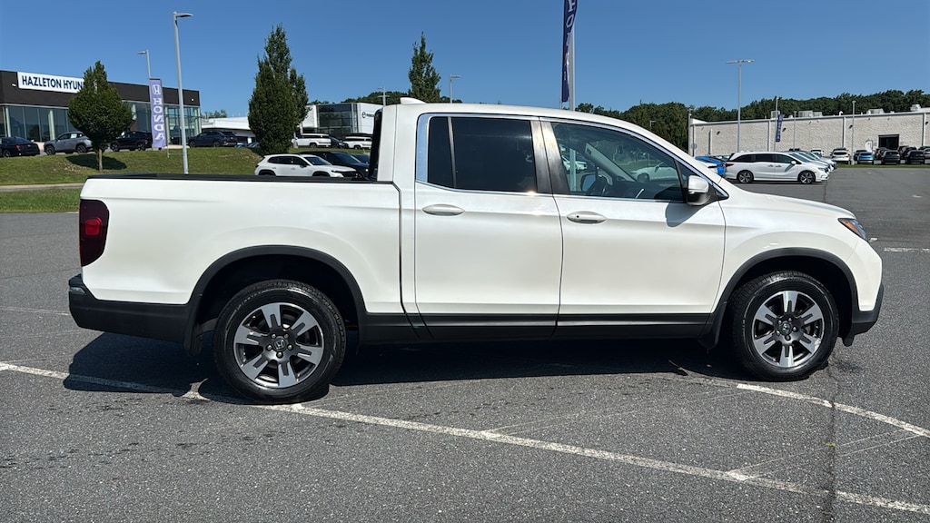 Used 2017 Honda Ridgeline RTL AWD Truck Crew Cab