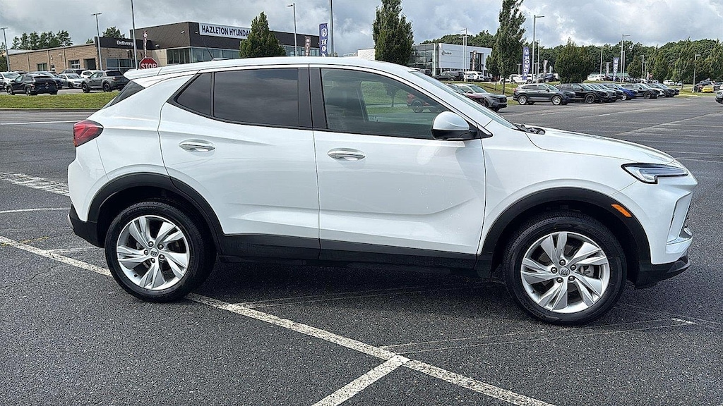 Used 2024 Buick Encore GX Preferred SUV