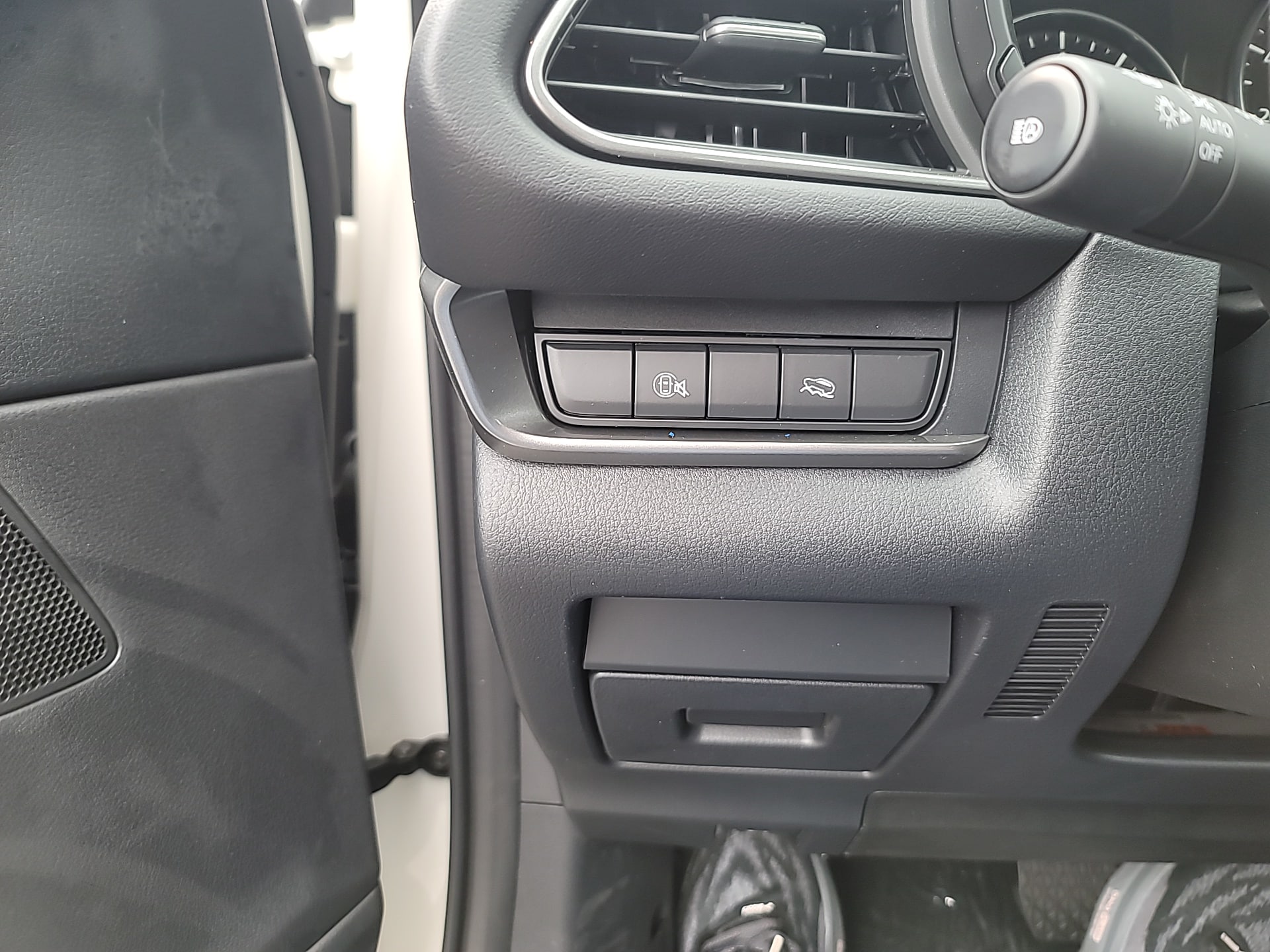 2025 Mazda CX-30 S - Photo 19