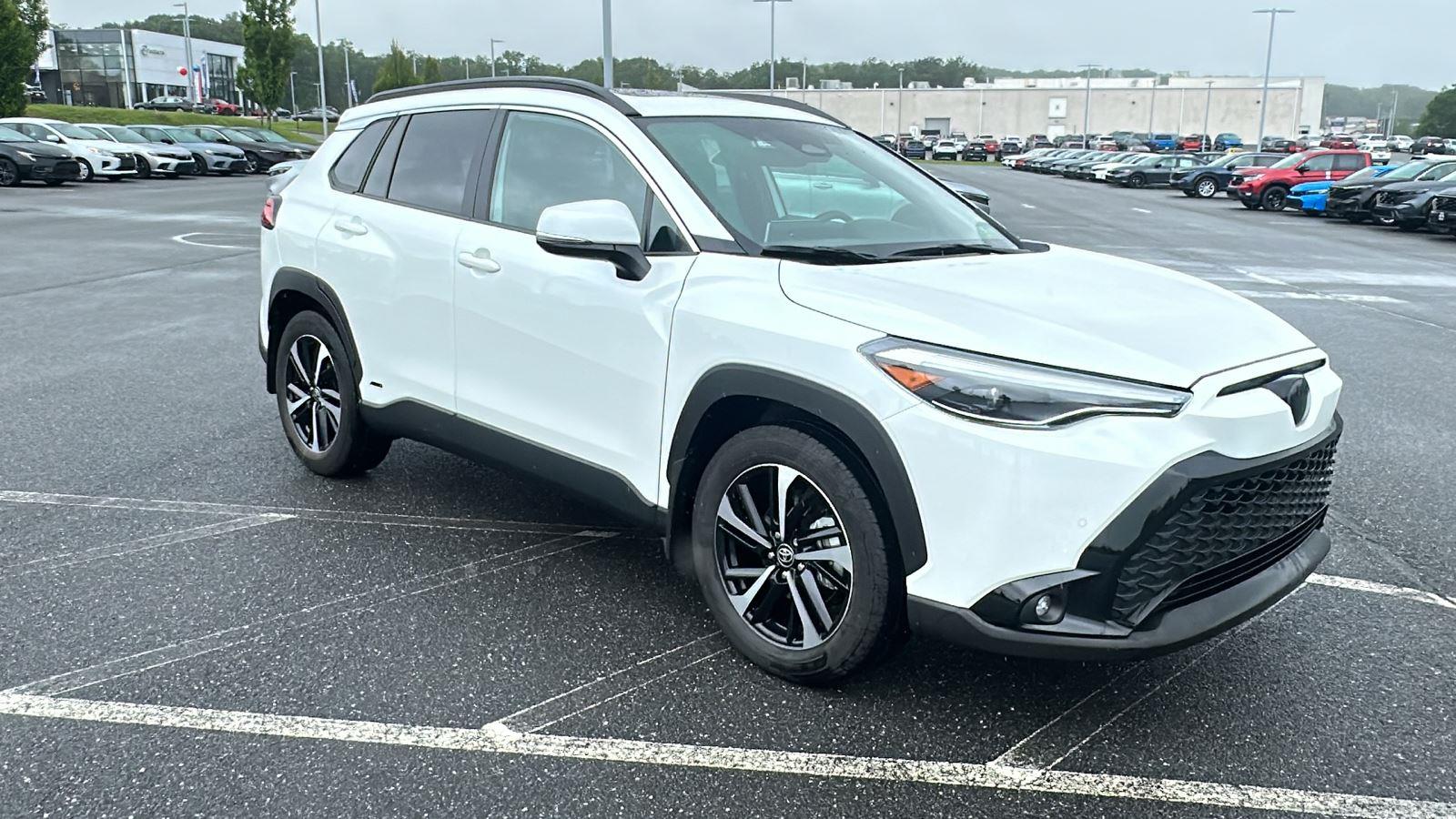 2023 Toyota Corolla Hybrid XSE photo 2