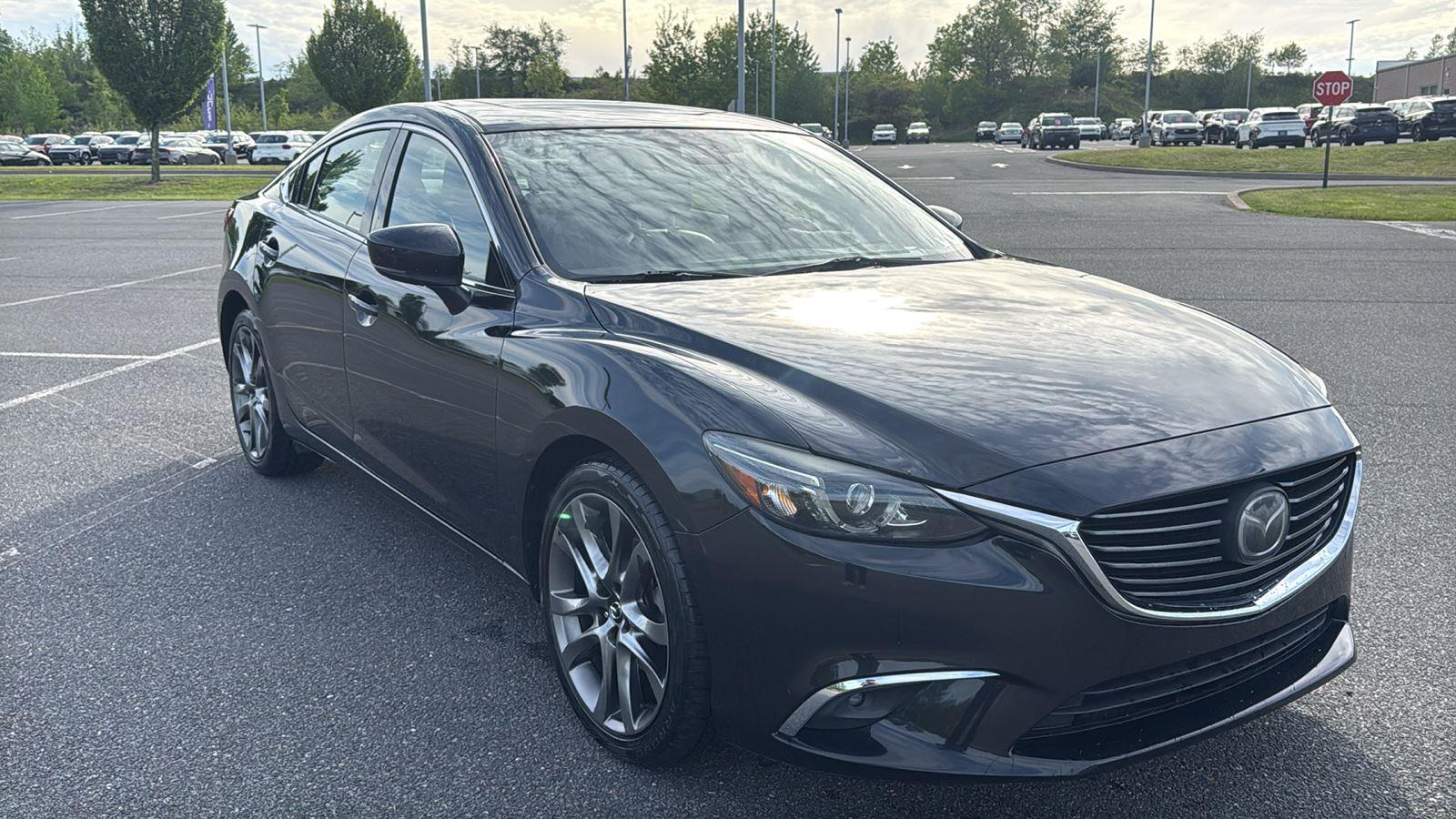 2017 Mazda EZ-6 i Grand Touring Auto's photo