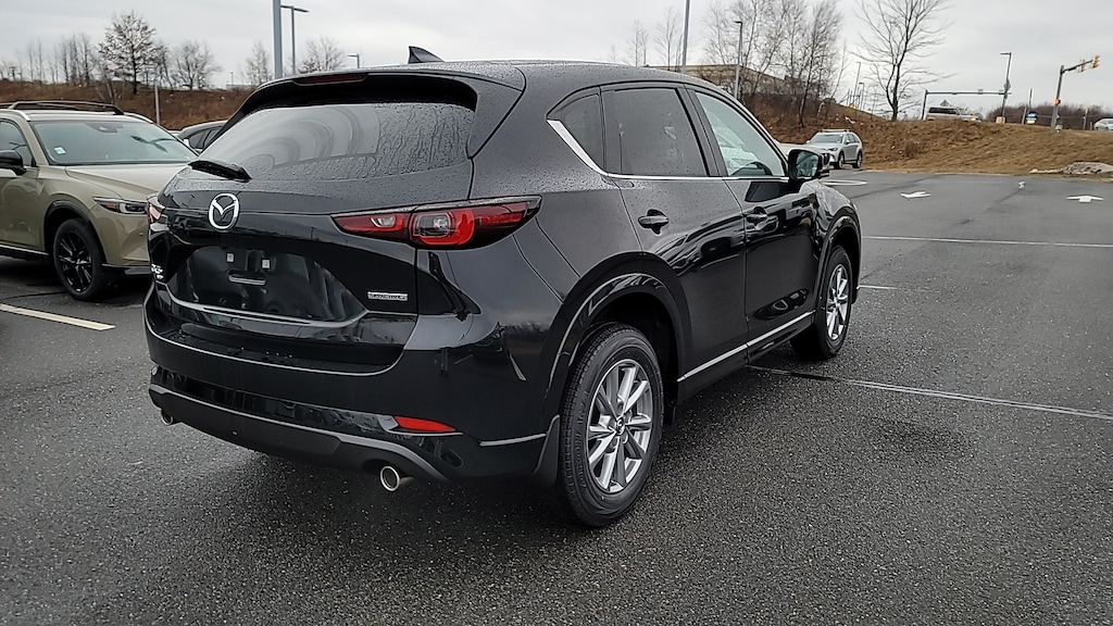 New 2025 Mazda CX-5 2.5 S Preferred AWD Sport Utility