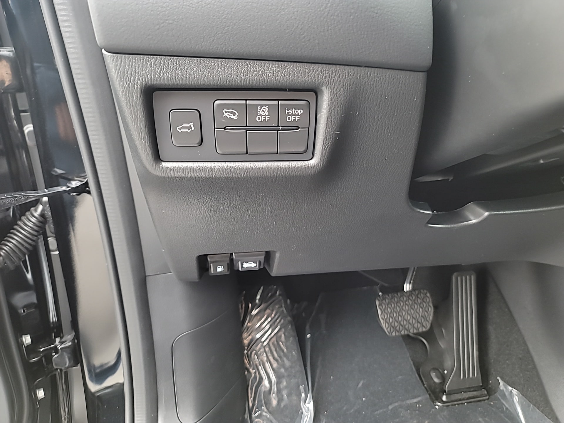 2025 Mazda CX-5 - Photo 11