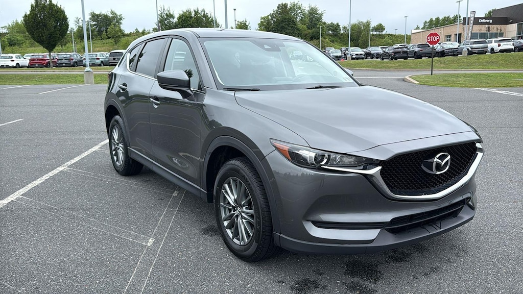 Used 2017 Mazda Mazda CX-5 Touring SUV