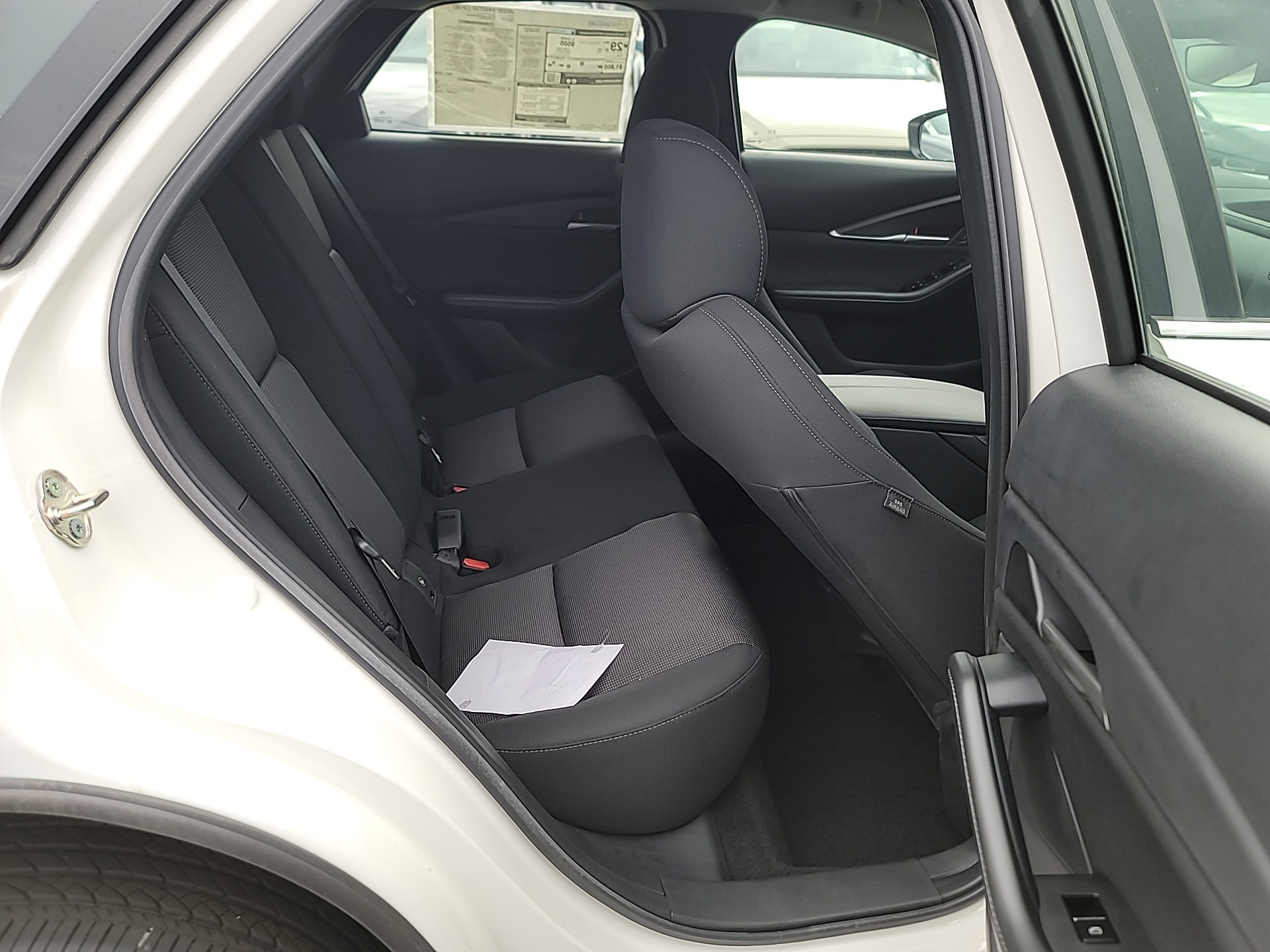 2025 Mazda CX-30 S - Photo 25