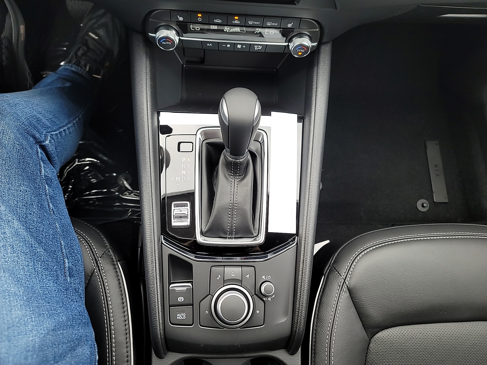 2025 Mazda CX-5 - Photo 17