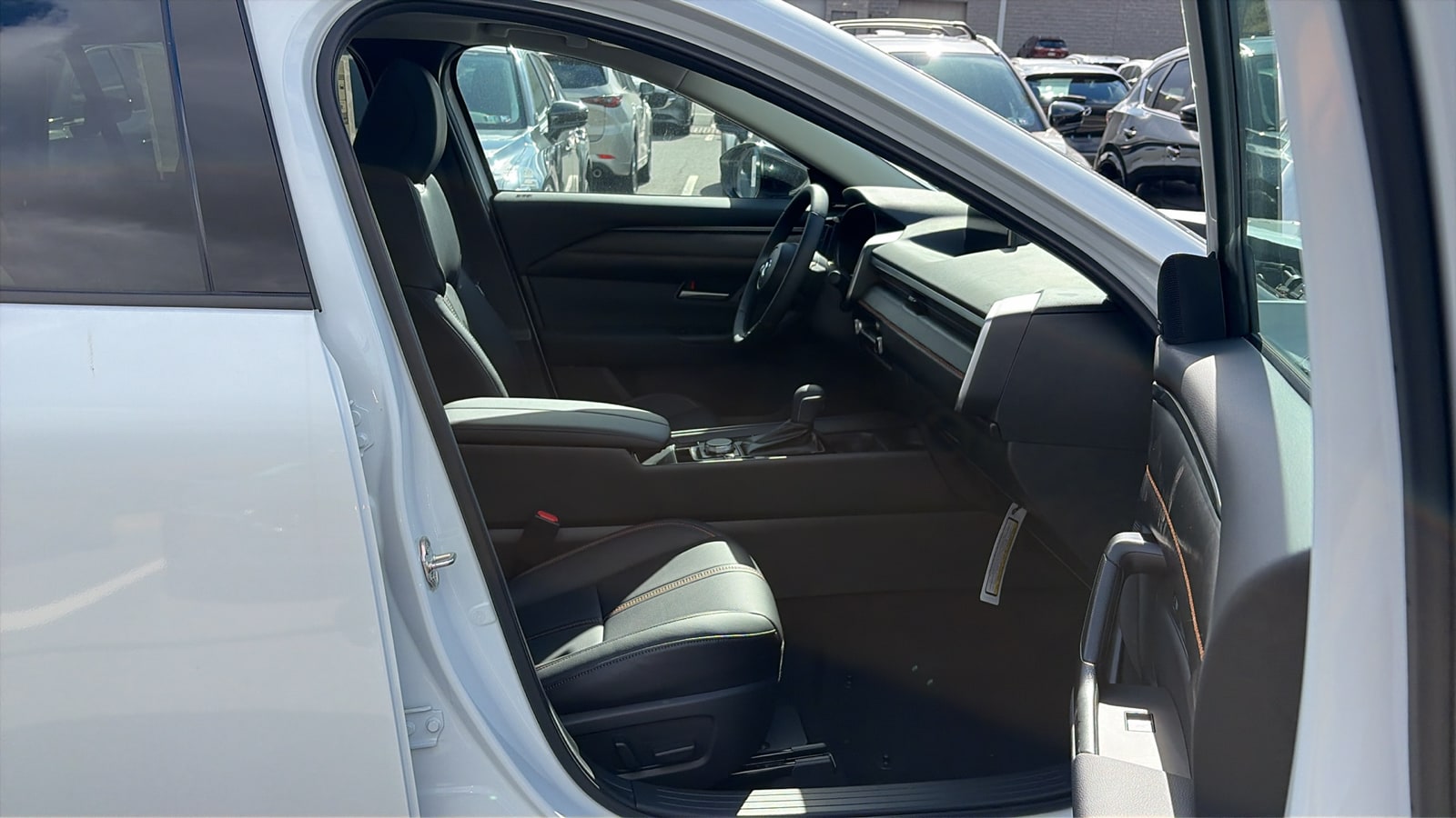 2025 Mazda CX-50 Premium - Photo 33