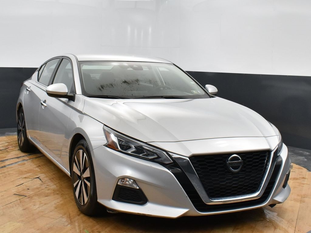 2022 Nissan Altima SV