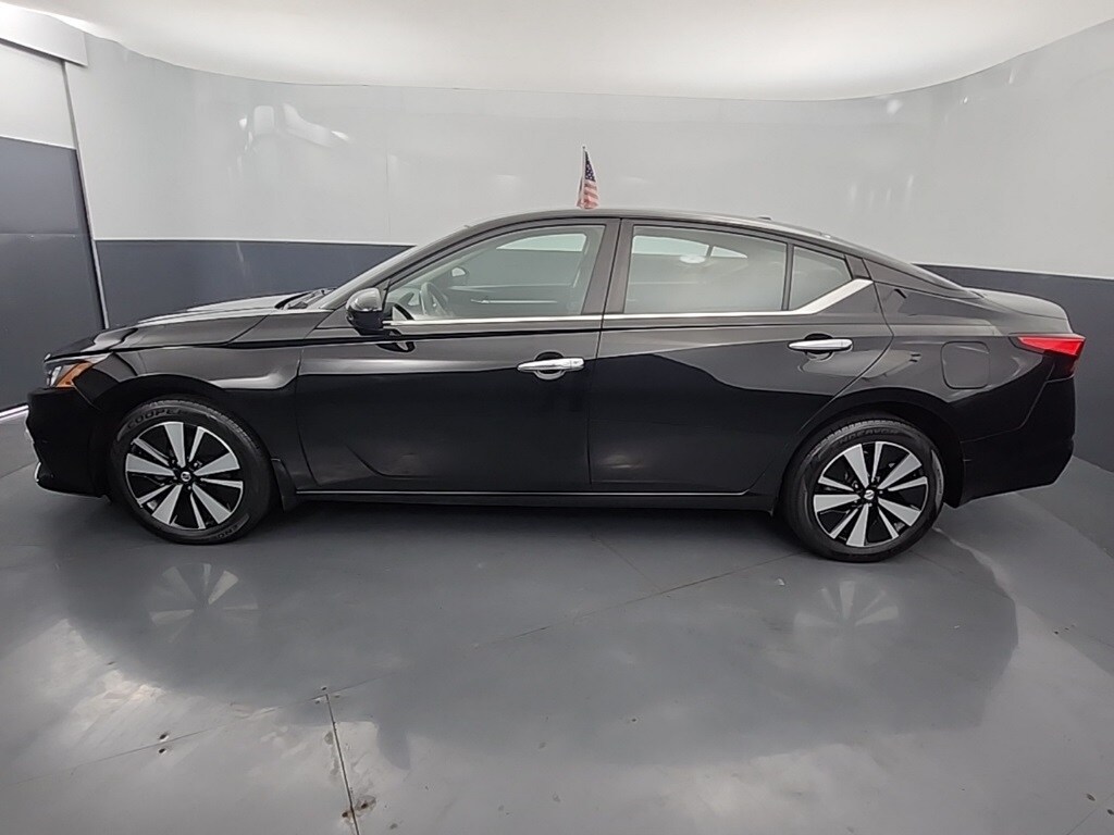 2022 Nissan Altima 2.5 SV photo 4