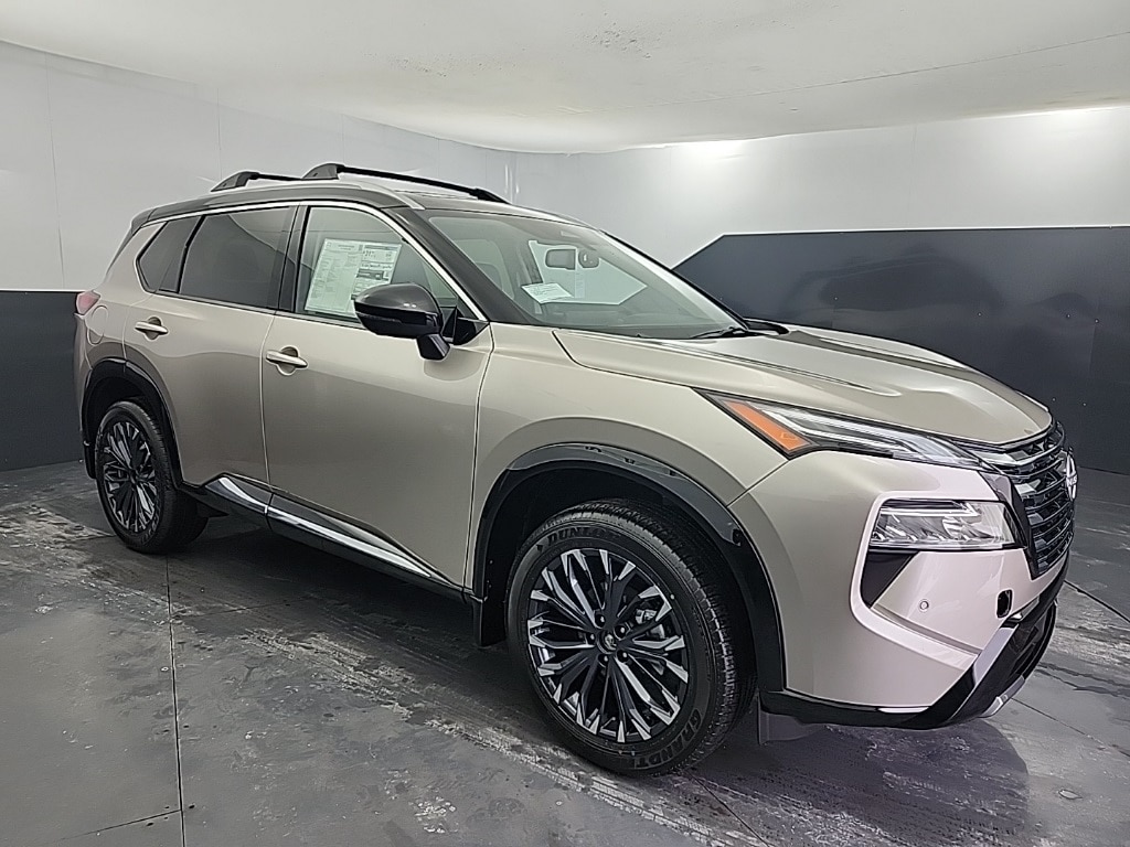 2026 Nissan Rogue Platinum's photo