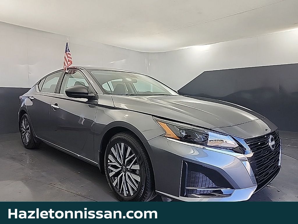 2025 Nissan Altima